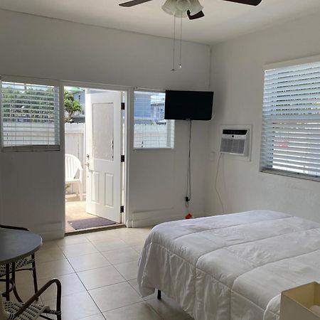 Coral Key Inn Lauderdale-by-the-Sea Exterior foto