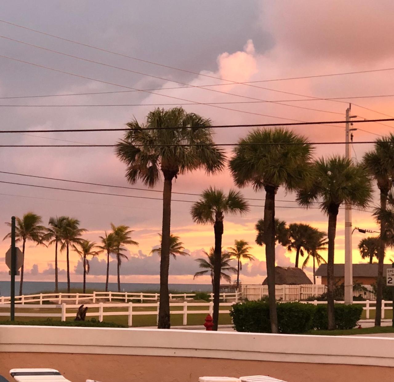 Coral Key Inn Lauderdale-by-the-Sea Exterior foto