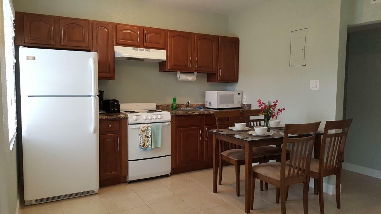 Coral Key Inn Lauderdale-by-the-Sea Exterior foto